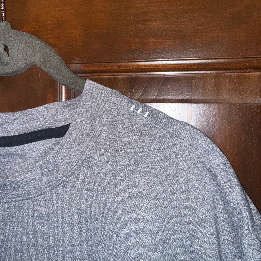 lululemon Men's Short Sleeve T shirt